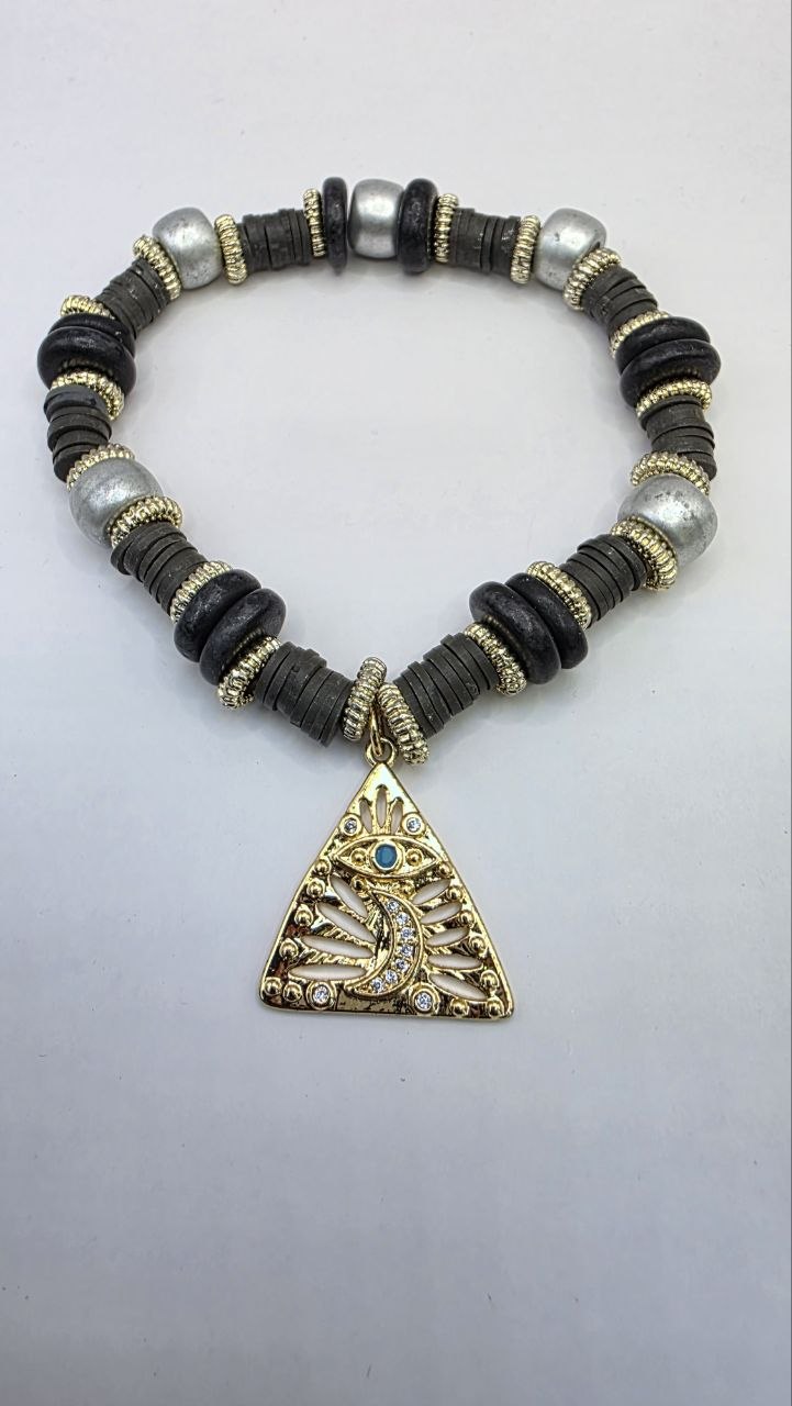 Eye Pendant Bracelet