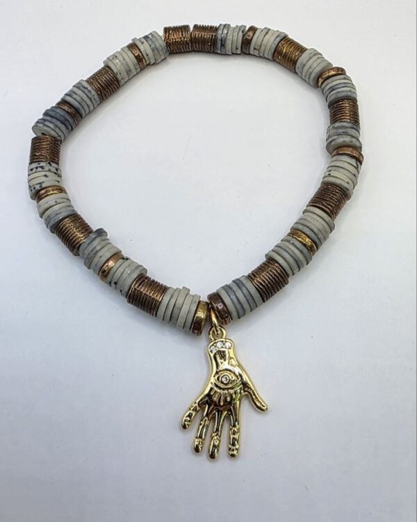 Hand Eye Choker