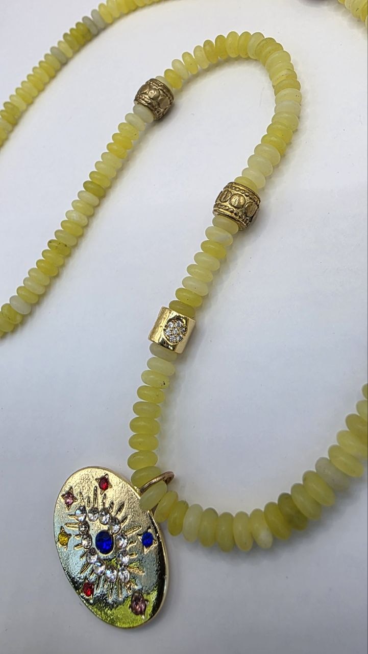 Yellow Bead Pendant Necklace